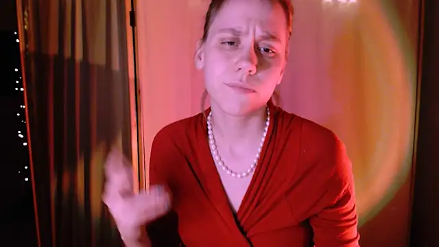 Snapshot of Malinax chatting on December 21, 2024, 1:58 am Malinax online show from December 21, 2024, 1:58 am