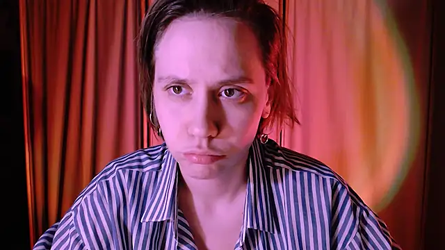 Snapshot of Malinax chatting on February 2, 2025, 11:21 pm Malinax online show from February 2, 2025, 11:21 pm