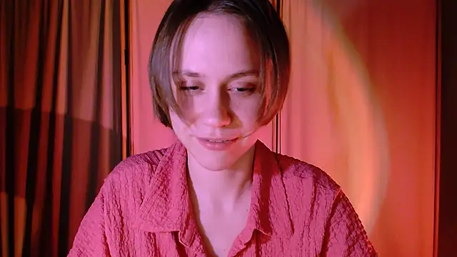 Snapshot of Malinax chatting on February 6, 2025, 10:53 pm Malinax online show from February 6, 2025, 10:53 pm