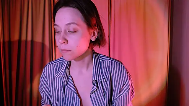 Snapshot of Malinax chatting on February 9, 2025, 11:57 pm Malinax online show from February 9, 2025, 11:57 pm