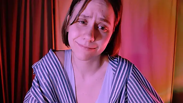 Snapshot of Malinax chatting on February 14, 2025, 1:56 am Malinax online show from February 14, 2025, 1:56 am