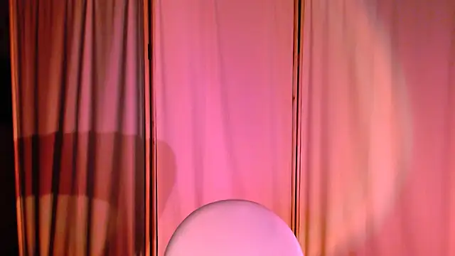 Snapshot of Malinax chatting on February 27, 2025, 11:26 pm Malinax online show from February 27, 2025, 11:26 pm