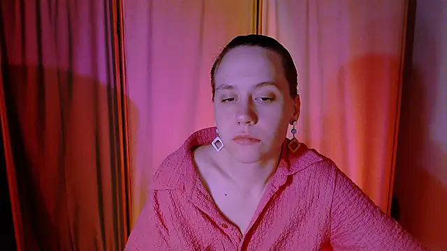 Snapshot of Malinax chatting on September 19, 2025, 10:43 pm Malinax online show from September 19, 2025, 10:43 pm