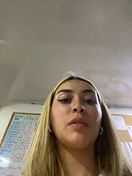 emma oxford online show from February 22, 2025, 12:16 am