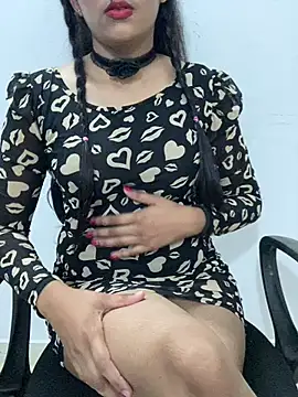 little shadow online show from January 5, 2025, 8:00 pm