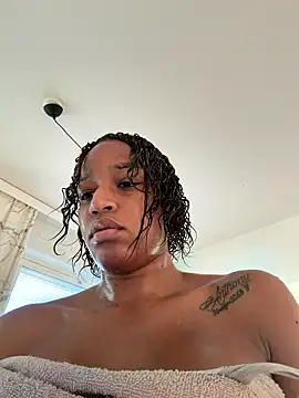 Snapshot of Black_Dolll chatting on January 8, 2026, 9:44 am Black Dolll online show from January 8, 2026, 9:44 am