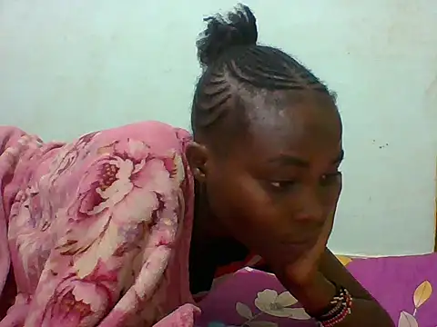 sexxyqueenn22 online show from December 22, 2025, 6:38 pm