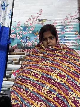 Beauty-queen online show from January 9, 2026, 12:52 pm