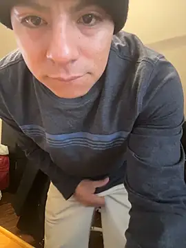 MynameisPaco online show from February 4, 2026, 2:45 pm