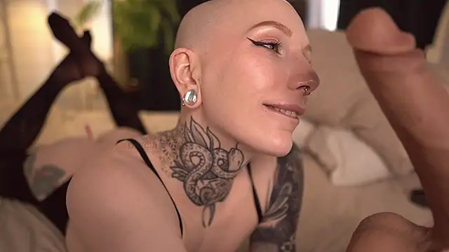 Snapshot of ifuckingtoy_ chatting on March 18, 2025, 11:52 am ifuckingtoy online show from March 18, 2025, 11:52 am