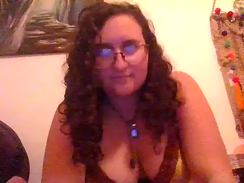 juicyrubies online show from January 15, 2025, 5:47 pm