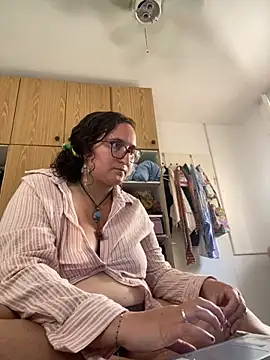 juicyrubies online show from September 29, 2025, 7:24 am