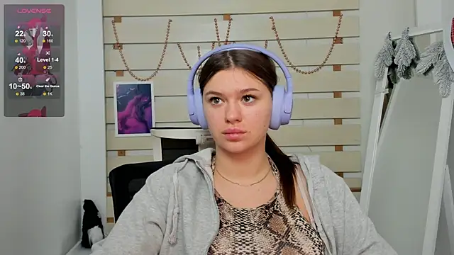 Josephine Kiss online show from January 12, 2025, 3:14 pm