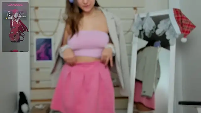 Josephine Kiss online show from January 17, 2025, 10:00 am