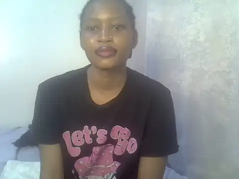 Snapshot of Sweet_Vinkah chatting on December 1, 2025, 9:09 pm Sweet Vinkah online show from December 1, 2025, 9:09 pm