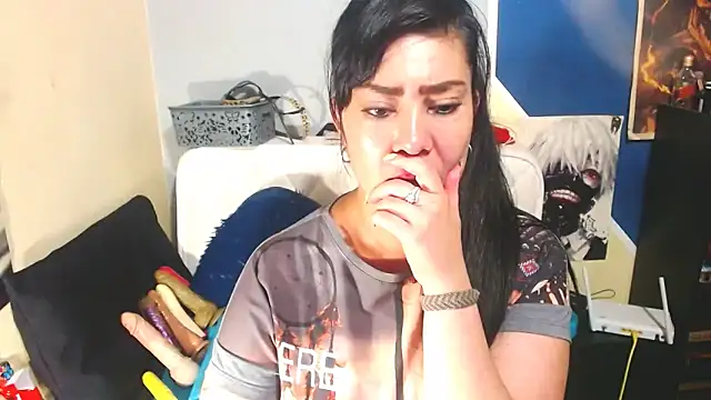 luisahott online show from December 16, 2025, 8:25 pm