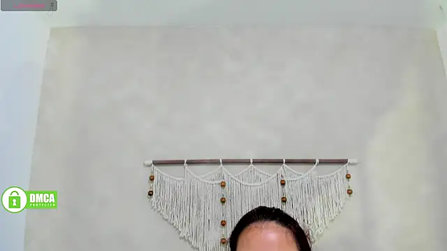  anavictoria  online show from September 24, 2025, 12:19 pm