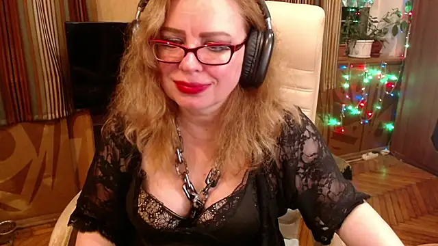 Miss Tress online show from July 20, 2026, 8:44 pm
