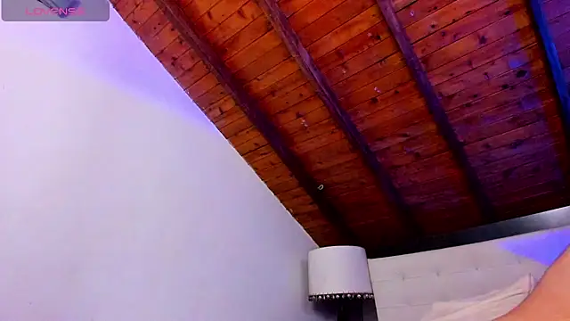 Tom Bailey online show from February 13, 2026, 12:45 pm