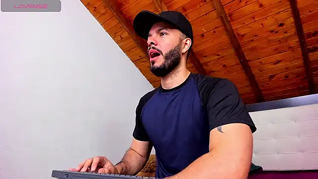 Tom Bailey online show from February 23, 2026, 12:46 pm