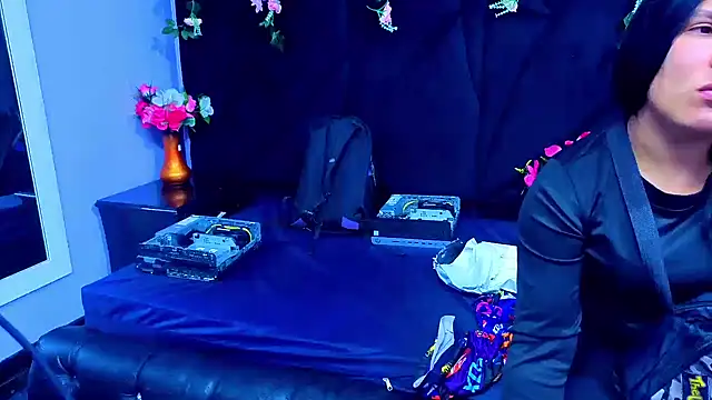 Snapshot of Kiara_Casidie chatting on March 17, 2026, 7:50 pm Kiara Casidie online show from March 17, 2026, 7:50 pm