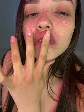 MisFrekcles  online show from March 12, 2025, 12:04 pm