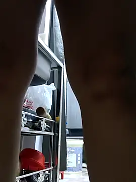 Lanyingxin18 online show from April 9, 2026, 9:31 pm