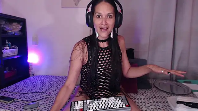 diosa78afrodita online show from November 6, 2025, 1:50 am