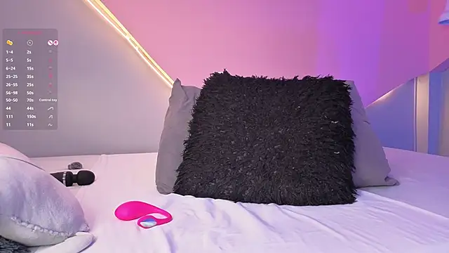 AllisonRoberts  online show from April 3, 2026, 10:08 pm