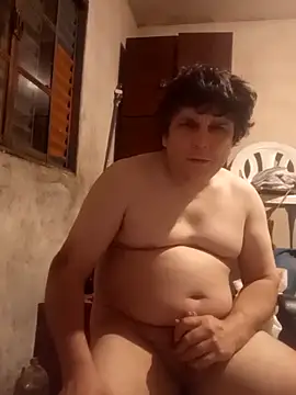 Snapshot of Claudiop2061 chatting on September 15, 2025, 1:05 am Claudiop2061 online show from September 15, 2025, 1:05 am