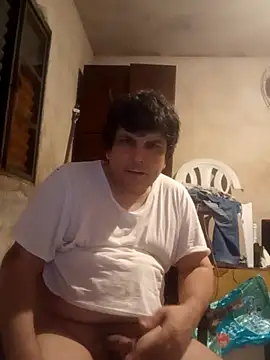 Snapshot of Claudiop2061 chatting on September 20, 2025, 1:28 am Claudiop2061 online show from September 20, 2025, 1:28 am