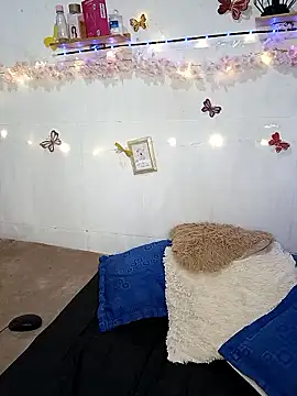 keterinjones--11 online show from January 18, 2026, 1:31 am