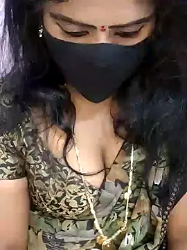 louise92 online show from December 17, 2024, 5:29 am