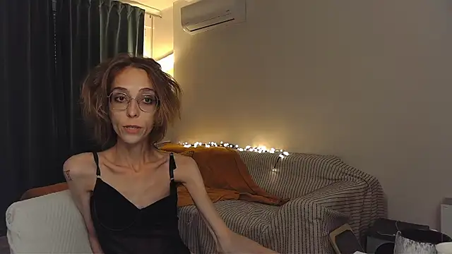 Snapshot of amber_quell_here chatting on May 8, 2026, 4:34 pm amber quell here online show from May 8, 2026, 4:34 pm