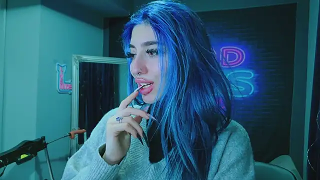 AriaVoss online show from January 21, 2025, 8:21 pm