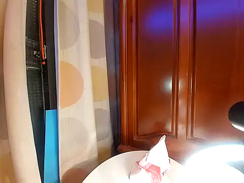 Snapshot of KennyLOVERboy chatting on December 25, 2024, 2:34 pm KennyLOVERboy online show from December 25, 2024, 2:34 pm