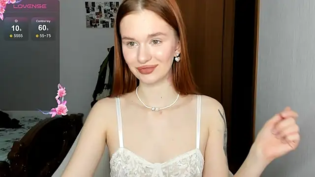 Snapshot of EmilySoul chatting on October 8, 2025, 3:31 pm EmilySoul online show from October 8, 2025, 3:31 pm