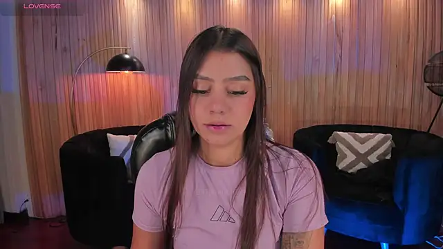 Snapshot of AllyJensen chatting on February 25, 2026, 10:47 am AllyJensen online show from February 25, 2026, 10:47 am