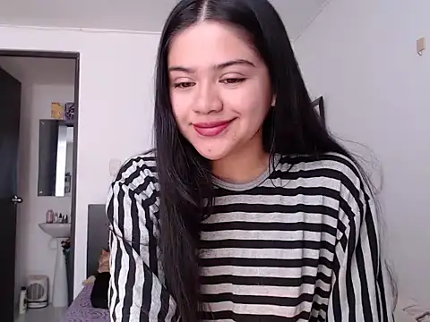 Snapshot of angelbeat_ chatting on December 7, 2024, 2:35 pm angelbeat online show from December 7, 2024, 2:35 pm