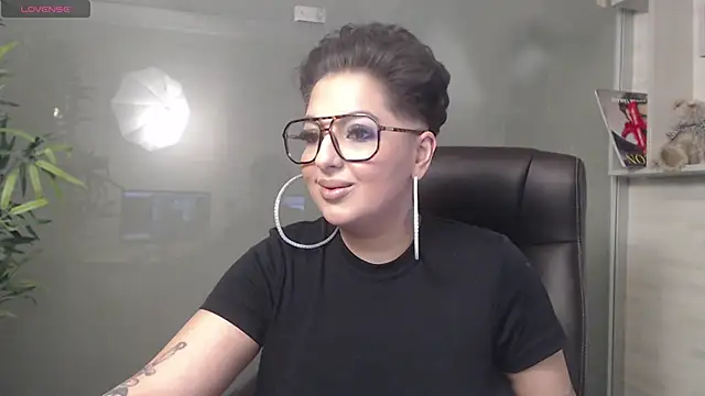 BustyAllyy online show from January 21, 2025, 10:19 pm