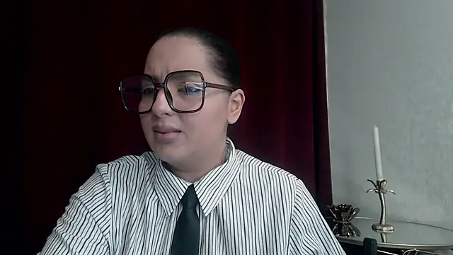 Snapshot of BustyAllyy chatting on March 5, 2026, 10:06 pm BustyAllyy online show from March 5, 2026, 10:06 pm