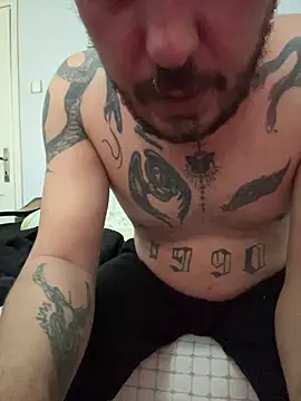 sikergecer3435 online show from March 25, 2026, 4:24 pm