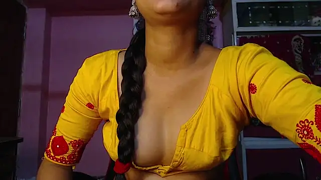 Snapshot of Angel_Alison_ chatting on December 19, 2024, 6:12 pm Angel Alison  online show from December 19, 2024, 6:12 pm