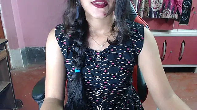 Snapshot of Angel_Alison_ chatting on October 28, 2025, 6:32 pm Angel Alison  online show from October 28, 2025, 6:32 pm