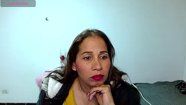 Snapshot of CaroMasha chatting on May 30, 2026, 9:45 pm CaroMasha online show from May 30, 2026, 9:45 pm