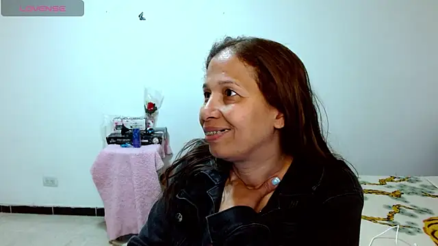 Snapshot of CaroMasha chatting on June 18, 2026, 3:05 pm CaroMasha online show from June 18, 2026, 3:05 pm