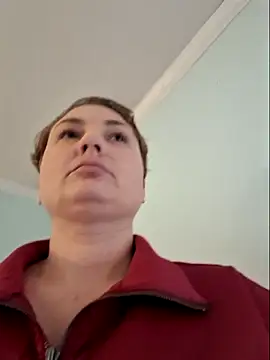 MilfyMrsRobinson online show from February 15, 2026, 7:54 pm