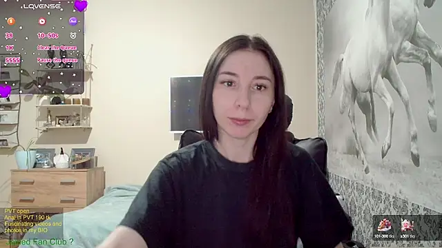 Snapshot of Wowpornoo chatting on January 19, 2025, 1:44 pm Wowpornoo online show from January 19, 2025, 1:44 pm