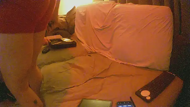 Snapshot of SONLUKE29 chatting on October 31, 2025, 2:51 pm SONLUKE29 online show from October 31, 2025, 2:51 pm