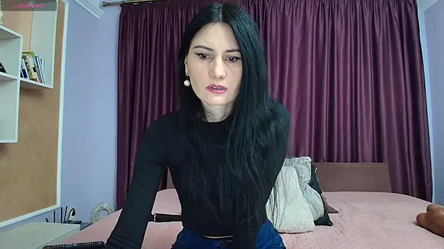 Snapshot of isabellice chatting on February 23, 2026, 9:01 pm isabellice online show from February 23, 2026, 9:01 pm